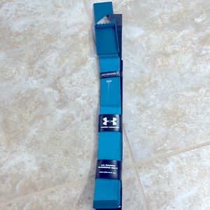 NWT Under Armour webbing belt